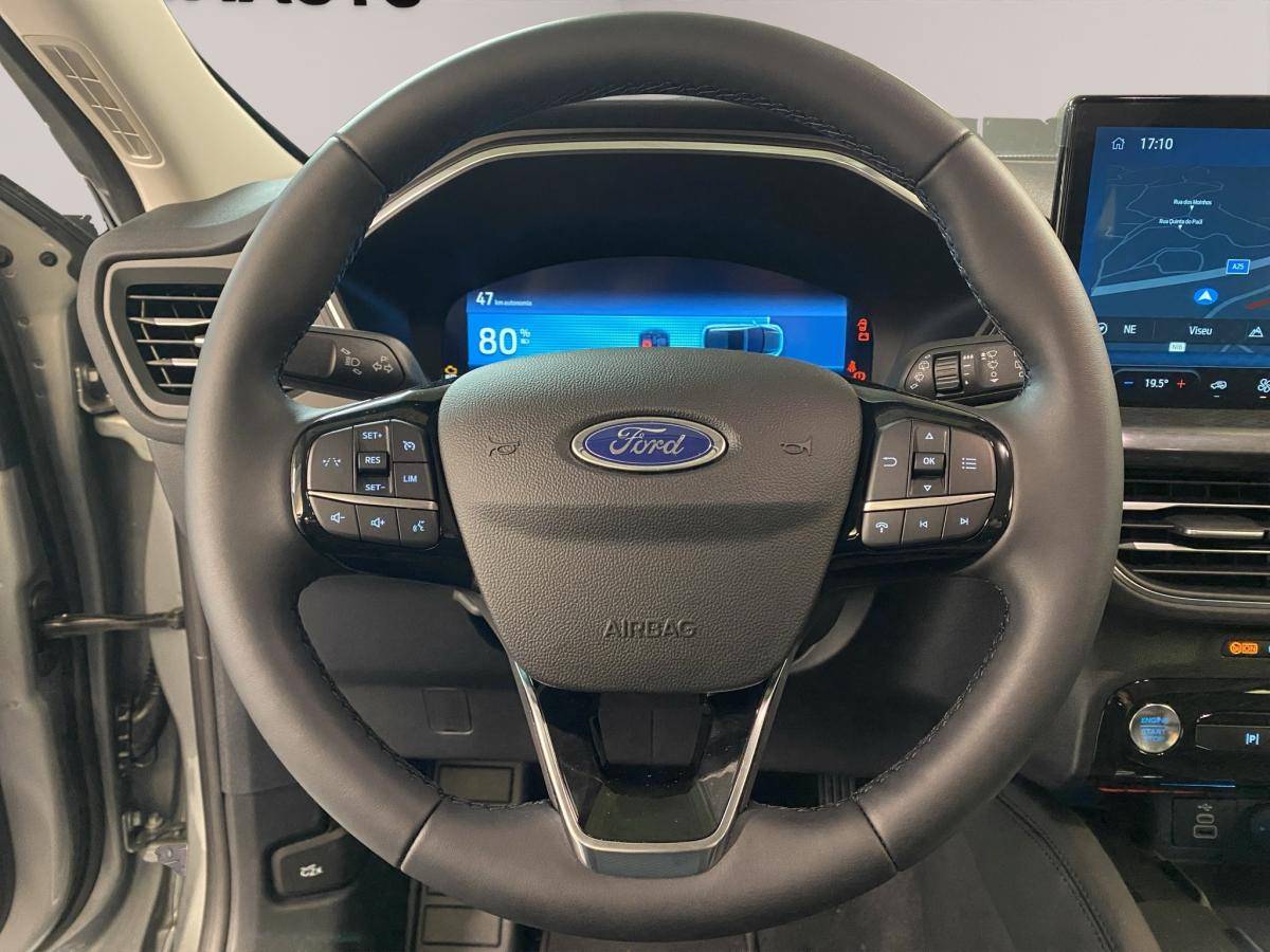 ford-kuga-2026-hibrido-a-gasolina-2488cc