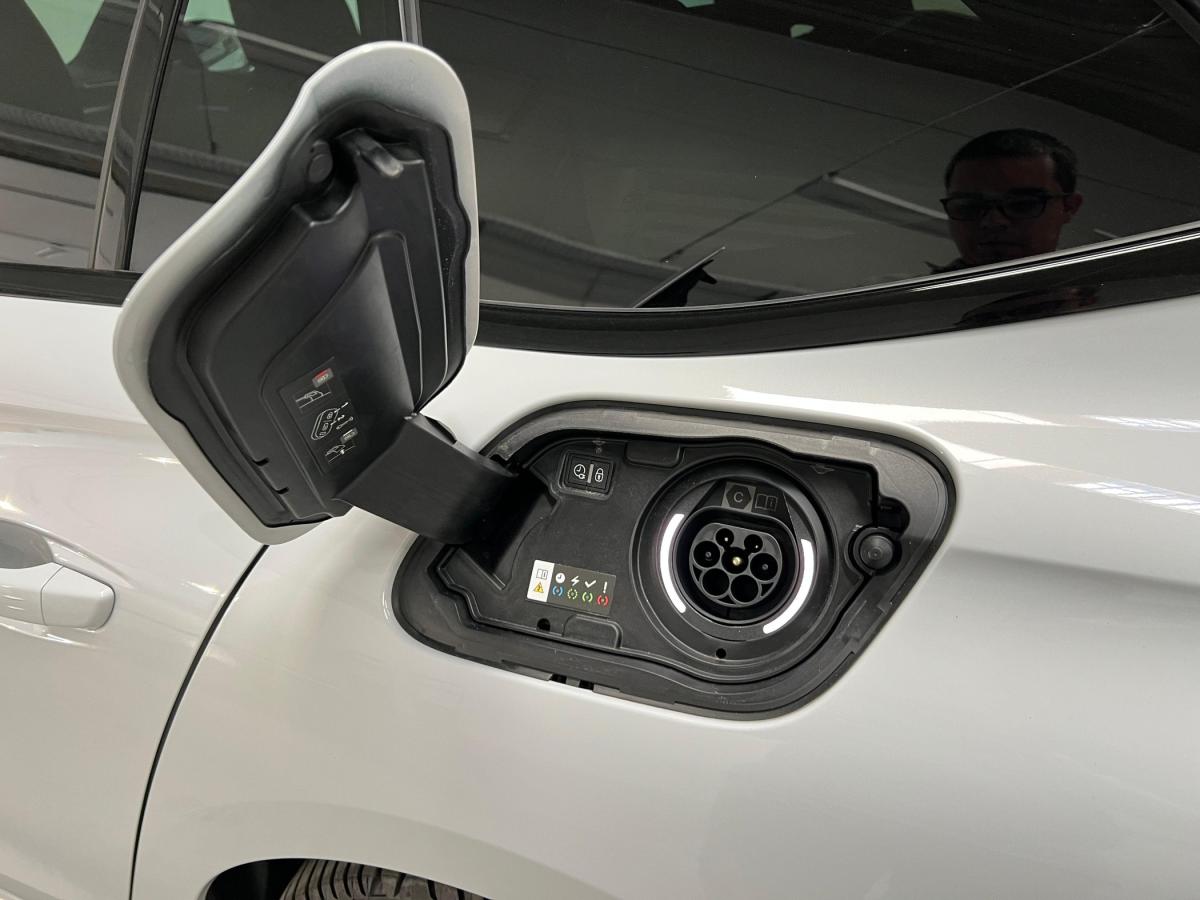 peugeot-508-2023-hibrido-a-gasolina-1598cc