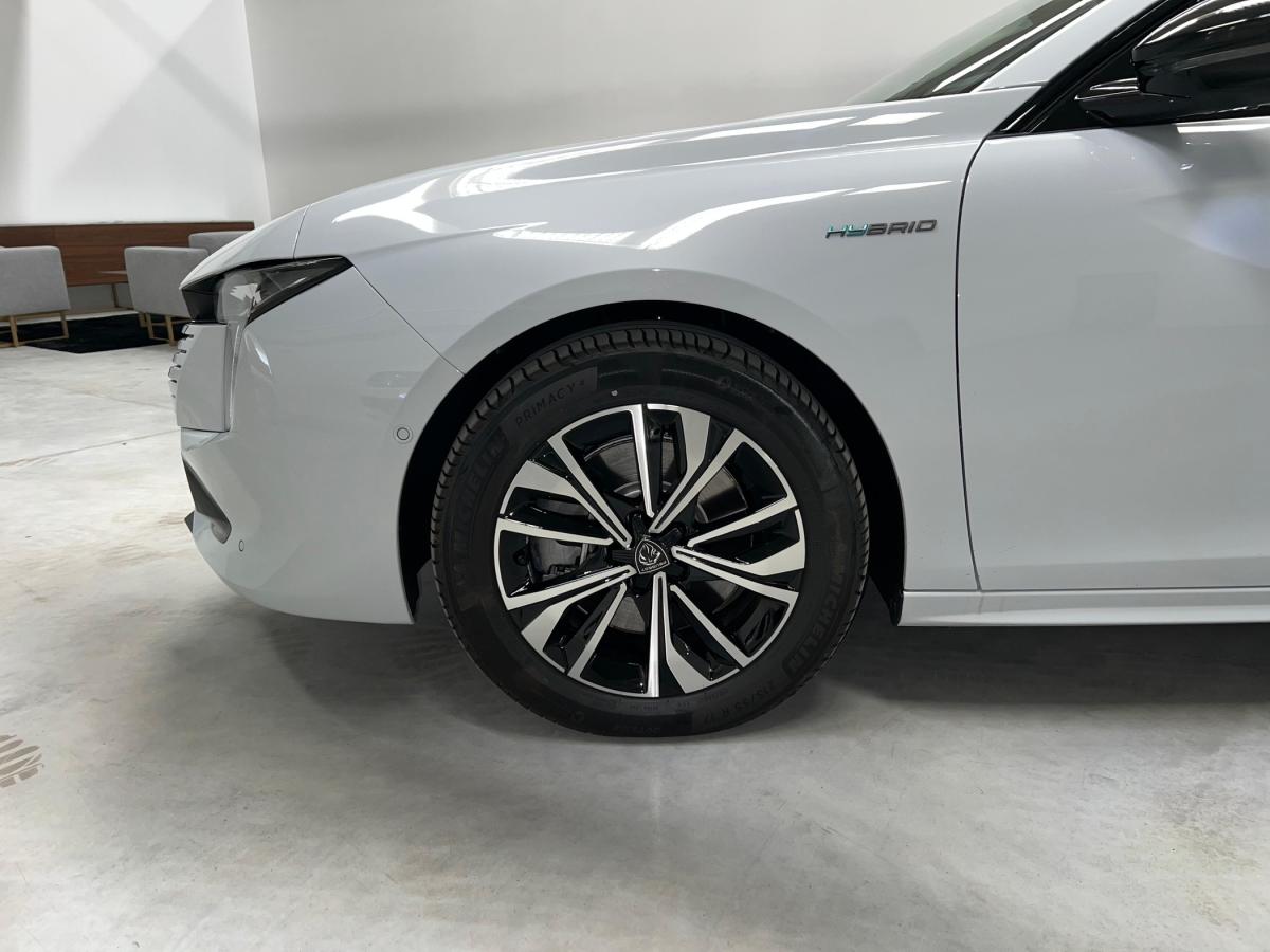 peugeot-508-2023-hibrido-a-gasolina-1598cc