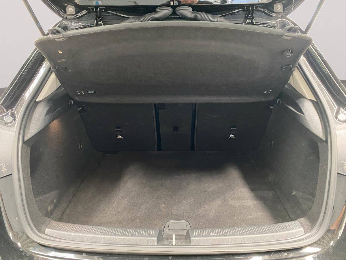 mercedes-benz-classe-a-2023-gasolina-1332cc