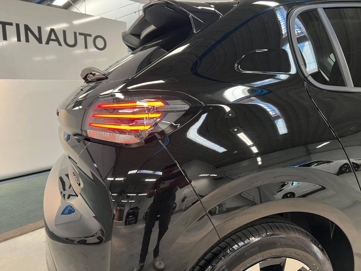 peugeot-208-2025-gasolina-1199cc