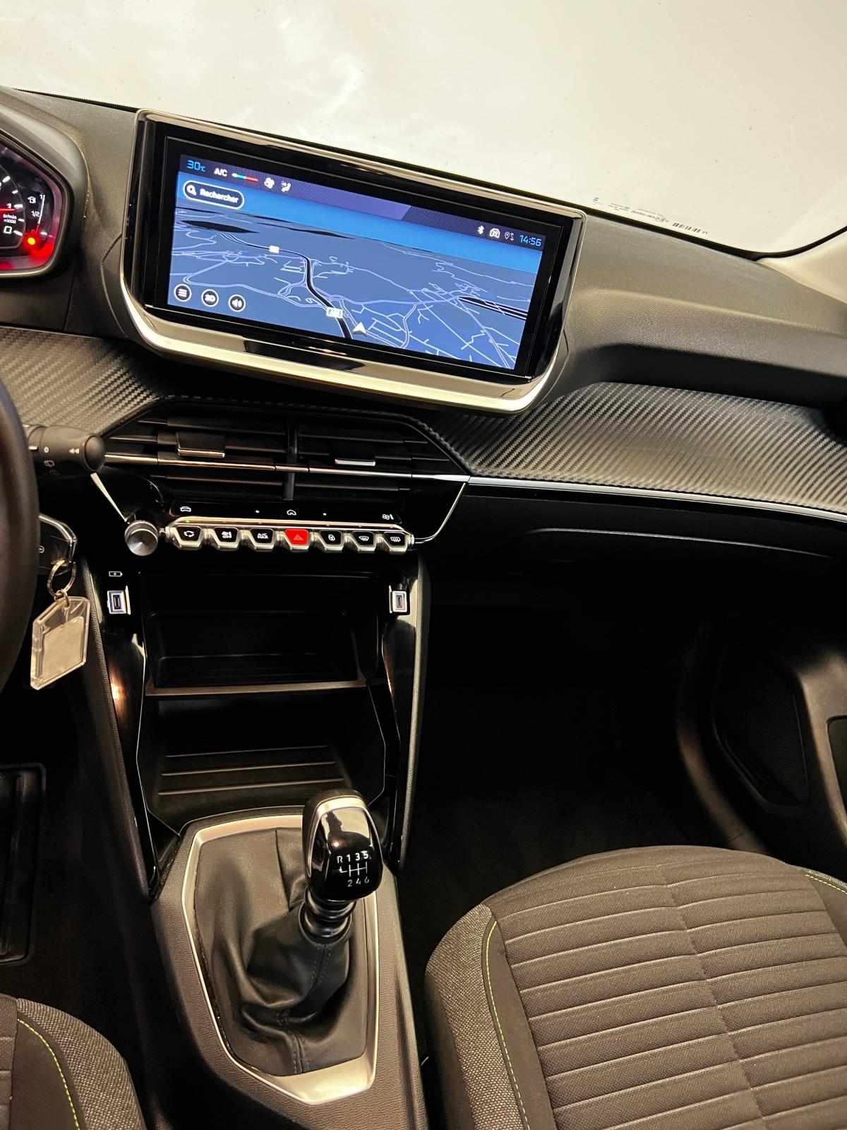 peugeot-208-2025-gasolina-1199cc