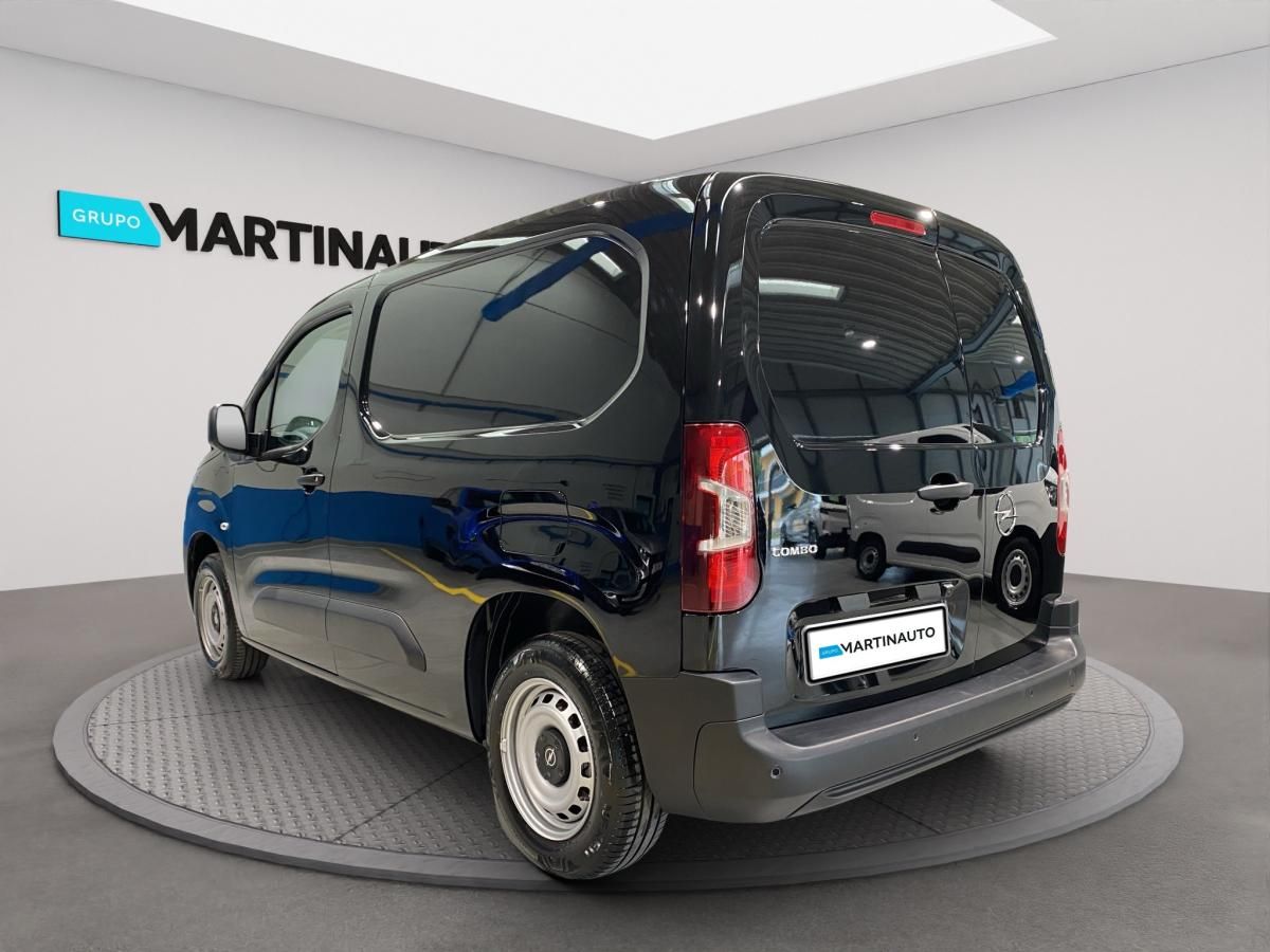 opel-combo-2025-diesel-1499cc