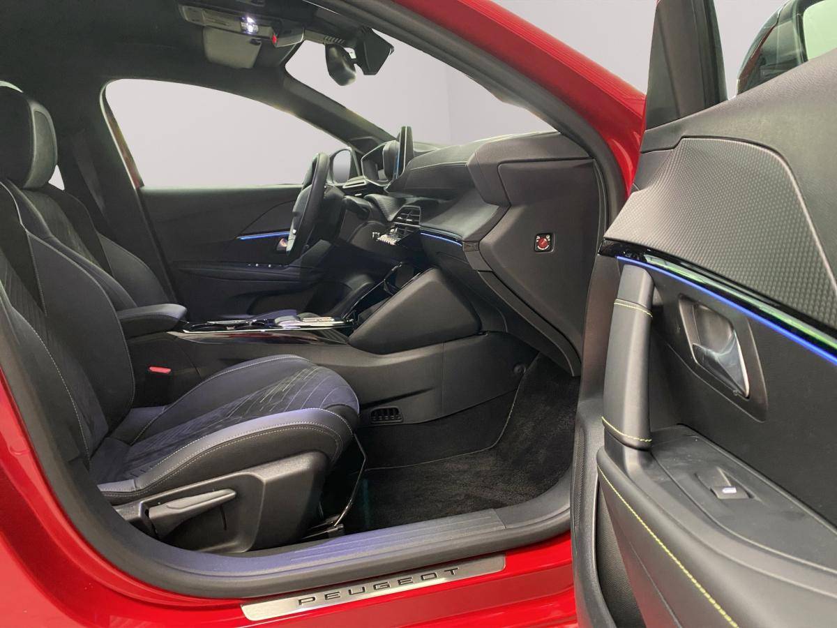 peugeot-208-2025-gasolina-1199cc