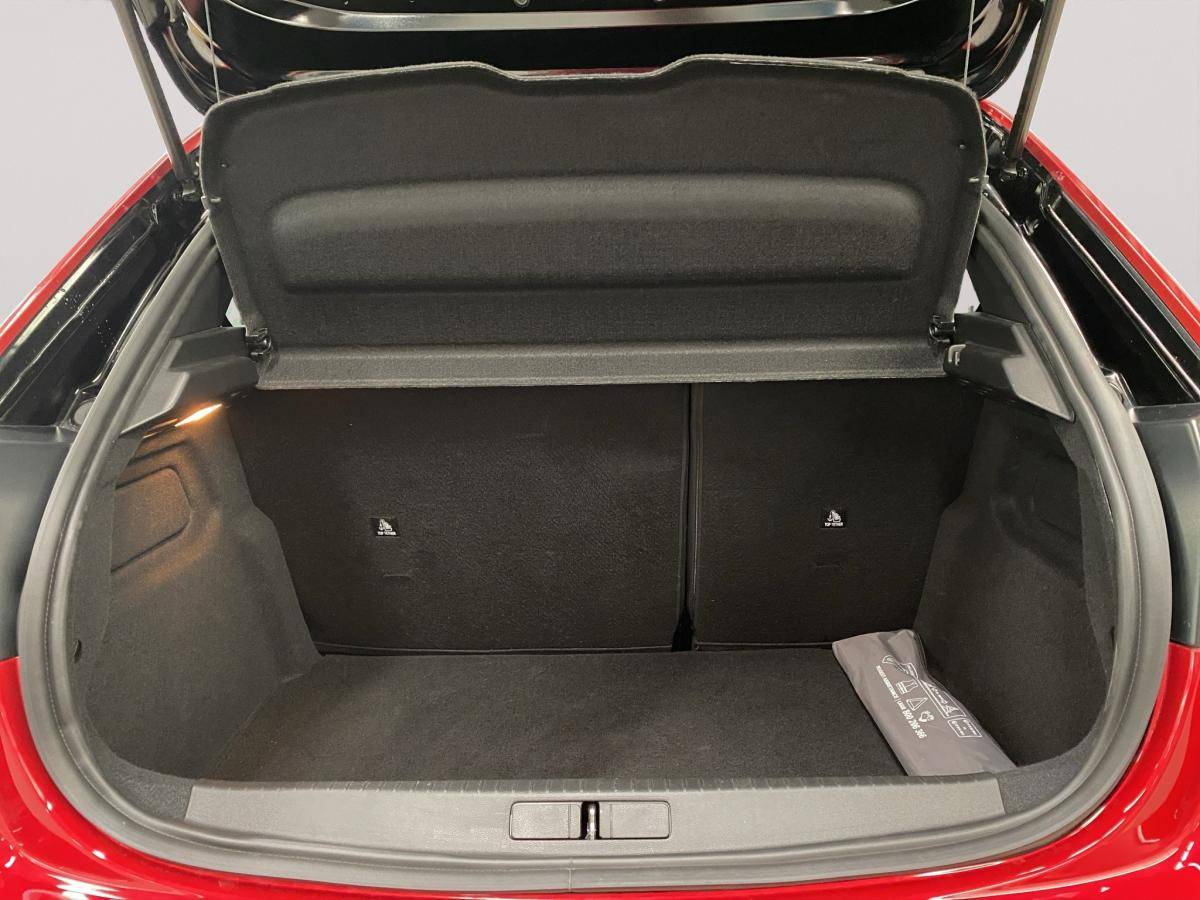 peugeot-208-2025-gasolina-1199cc