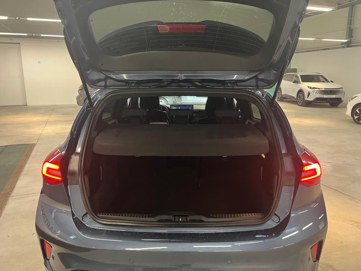 ford-focus-2022-gasolina-998cc