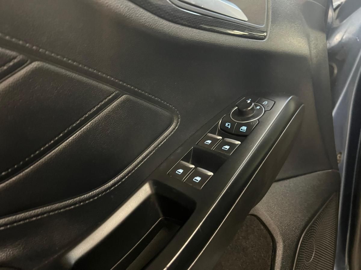 ford-focus-2022-gasolina-998cc