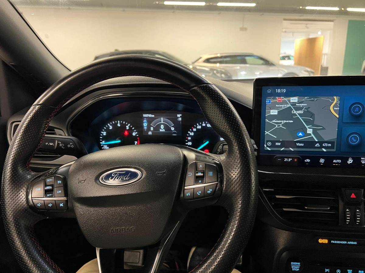 ford-focus-2022-gasolina-998cc