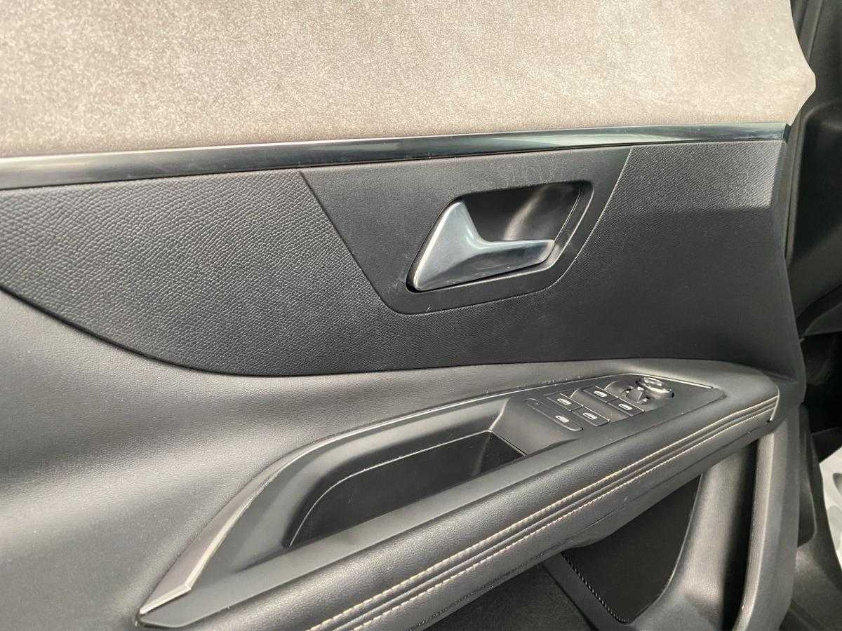 peugeot-3008-2023-hibrido-a-gasolina-1598cc