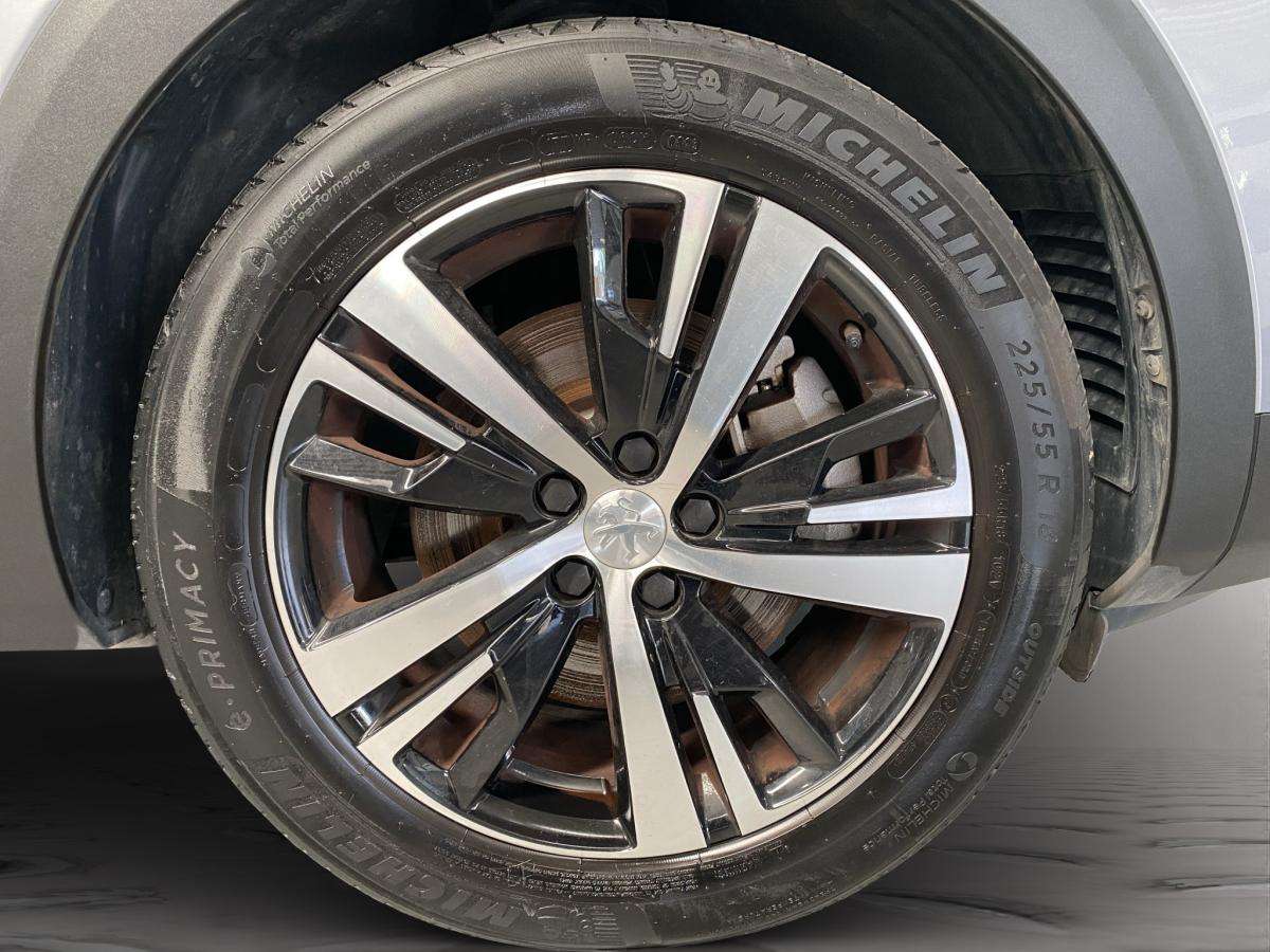 peugeot-3008-2023-hibrido-a-gasolina-1598cc