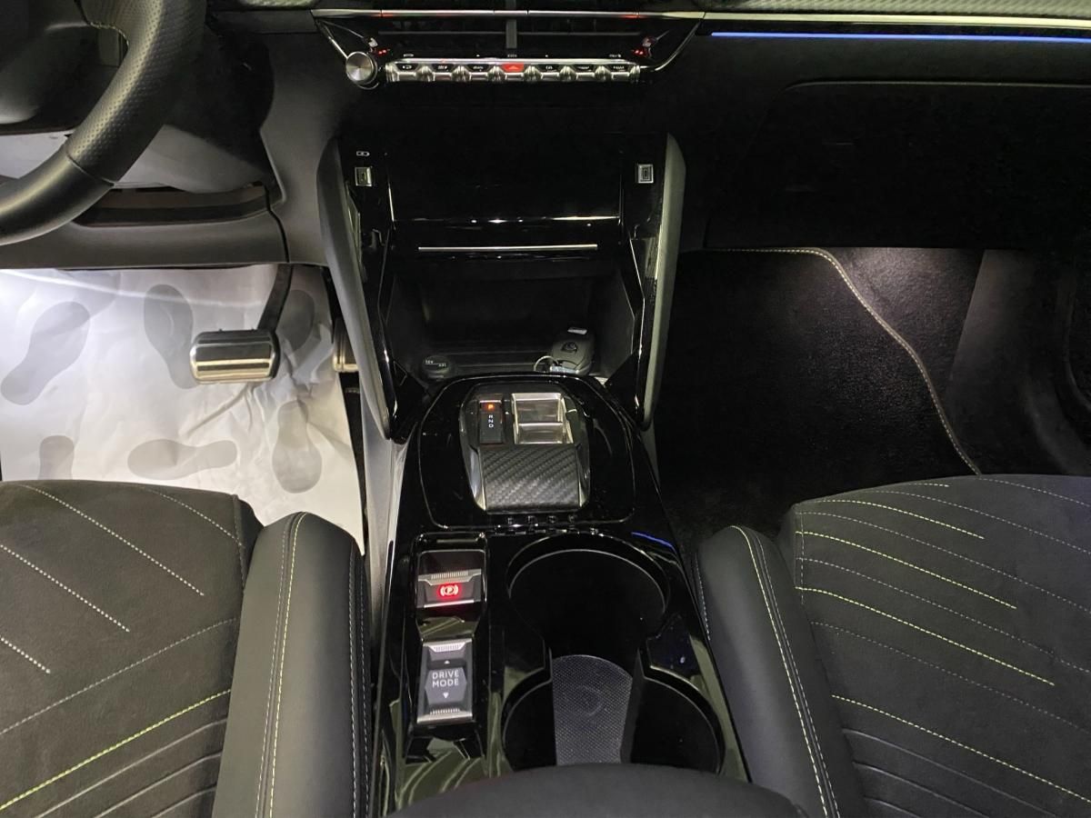 peugeot-208-2025-gasolina-1199cc