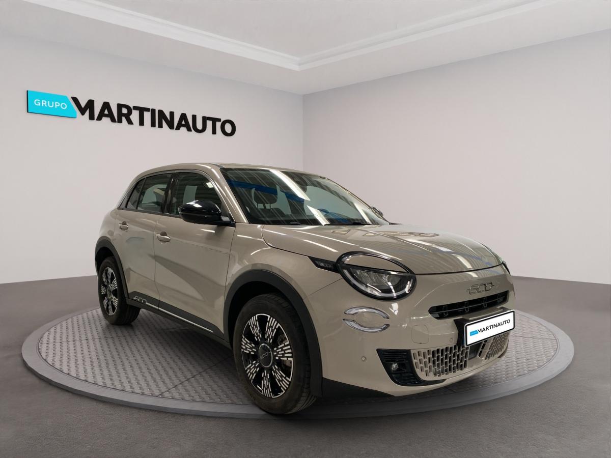 fiat-600-2025-gasolina-1199cc