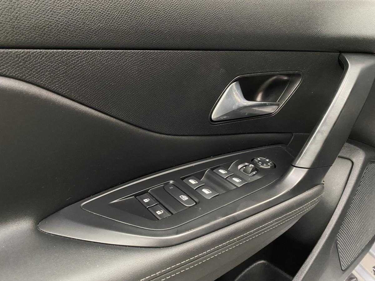 peugeot-308-sw-2022-diesel-1499cc