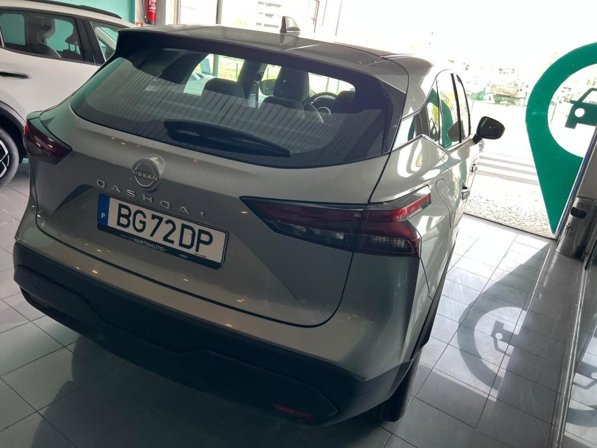 nissan-qashqai-2023-gasolina-1332cc