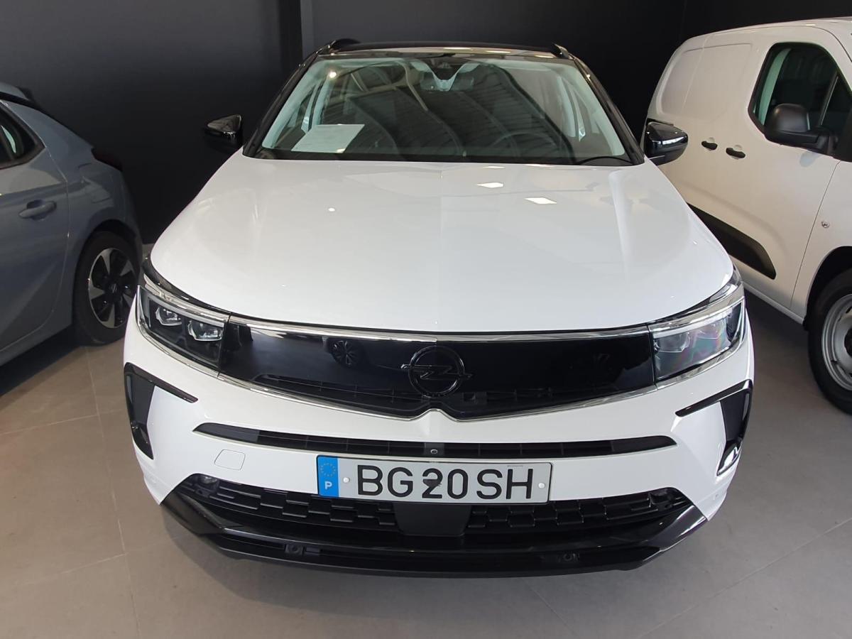 opel-grandland-2024-hibrido-a-gasolina-1598cc