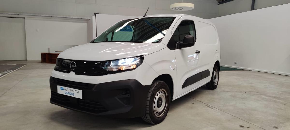 opel-combo-2025-diesel-1499cc