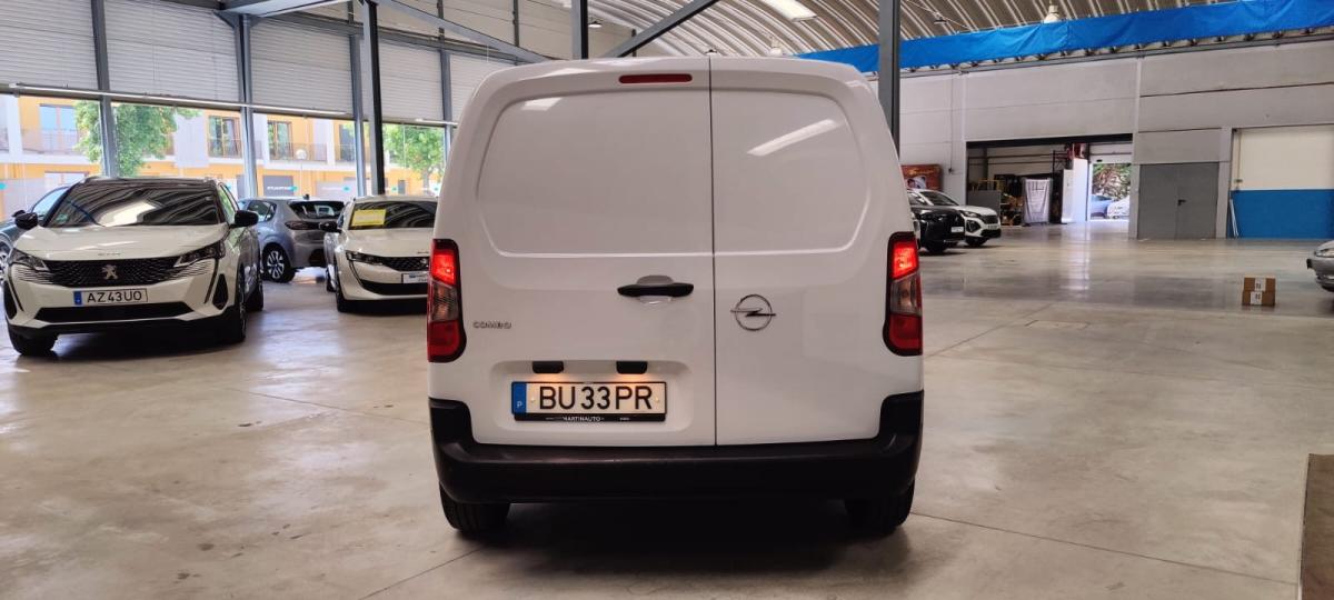 opel-combo-2025-diesel-1499cc