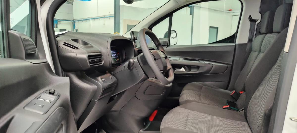 opel-combo-2025-diesel-1499cc