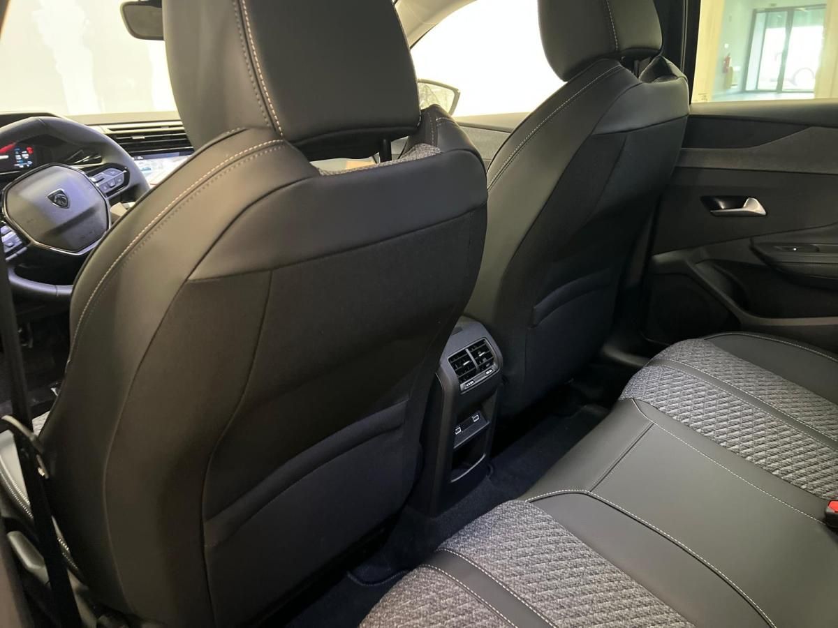 peugeot-308-2026-hibrido-a-gasolina-1598cc