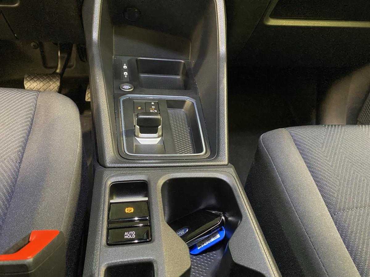 ford-transit-connect-2025-hibrido-a-gasolina-1498cc