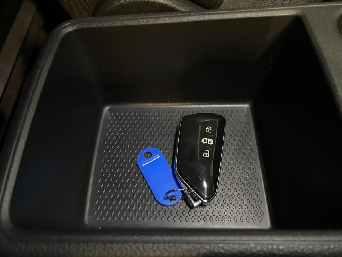 ford-transit-connect-2025-hibrido-a-gasolina-1498cc