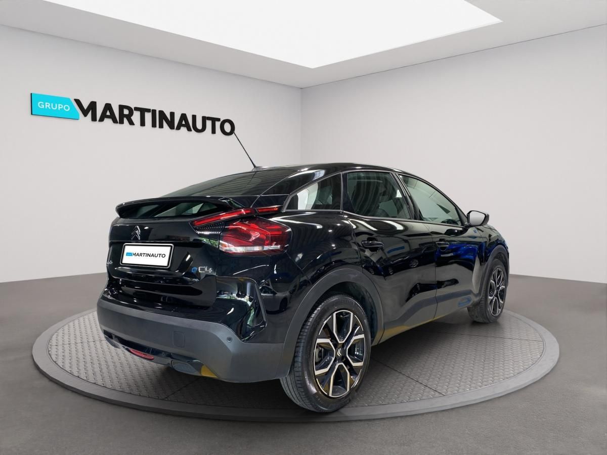 citroen-c4-2023-eletrico-500cc