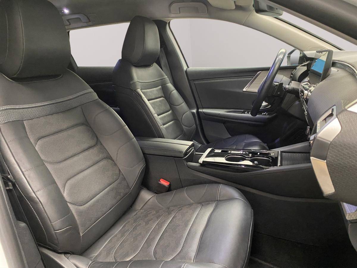 citroen-c5-x-2025-hibrido-a-gasolina-1598cc