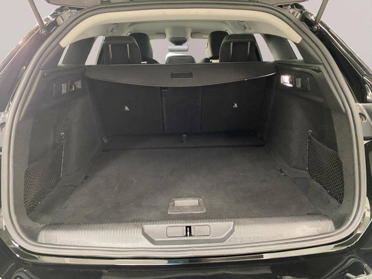 peugeot-308-sw-2024-gasolina-1199cc