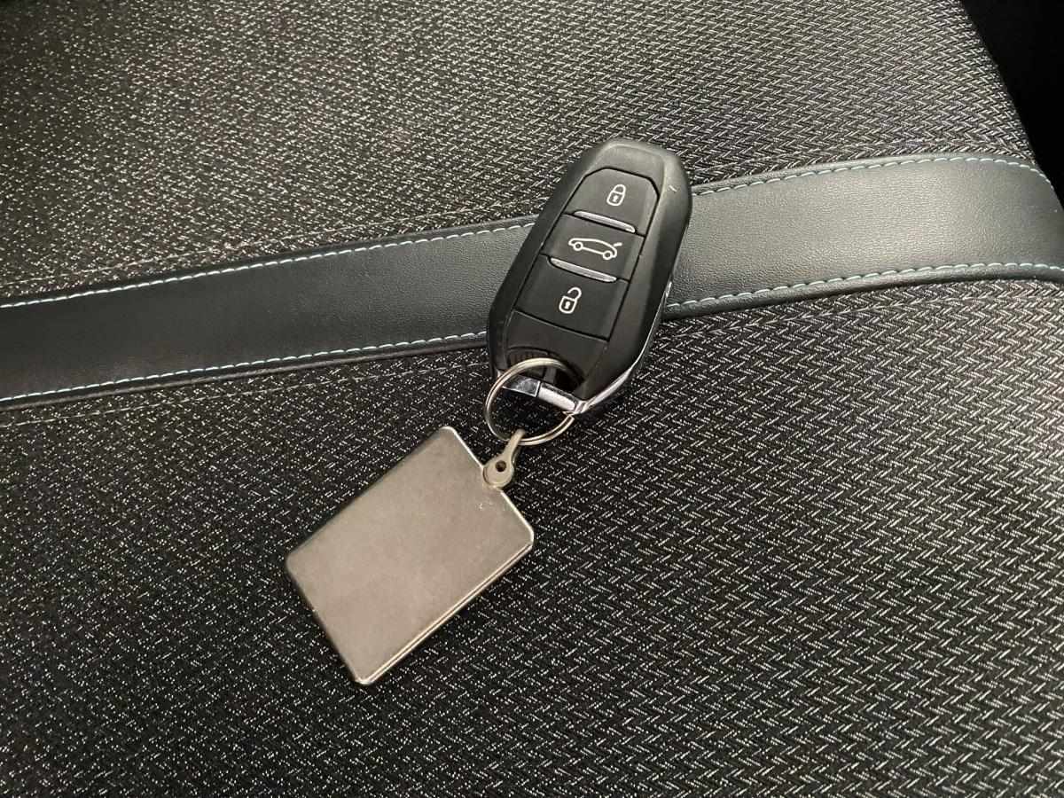 peugeot-308-sw-2024-gasolina-1199cc