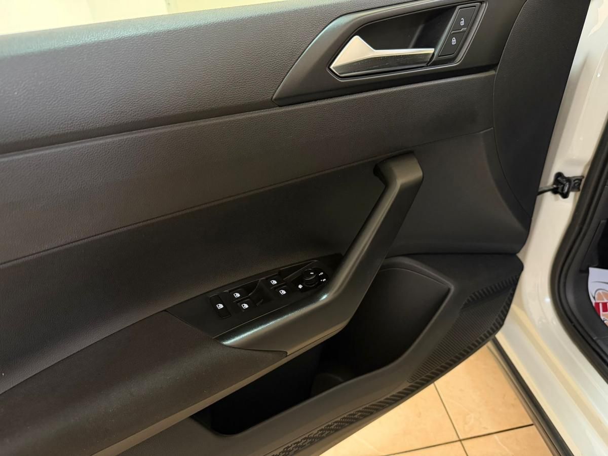 volkswagen-taigo-2022-gasolina-999cc