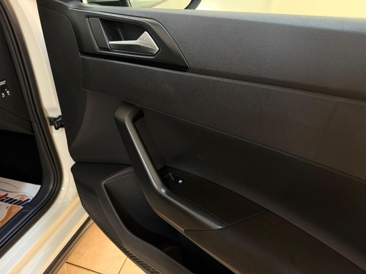 volkswagen-taigo-2022-gasolina-999cc
