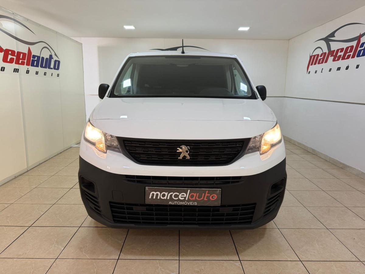 peugeot-partner-2019-diesel-1560cc