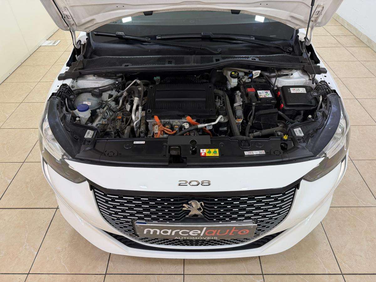 peugeot-208-2022-eletrico-500cc