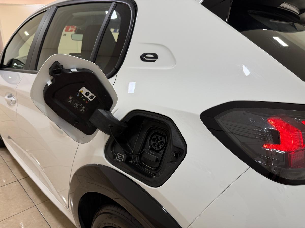 peugeot-208-2022-eletrico-500cc