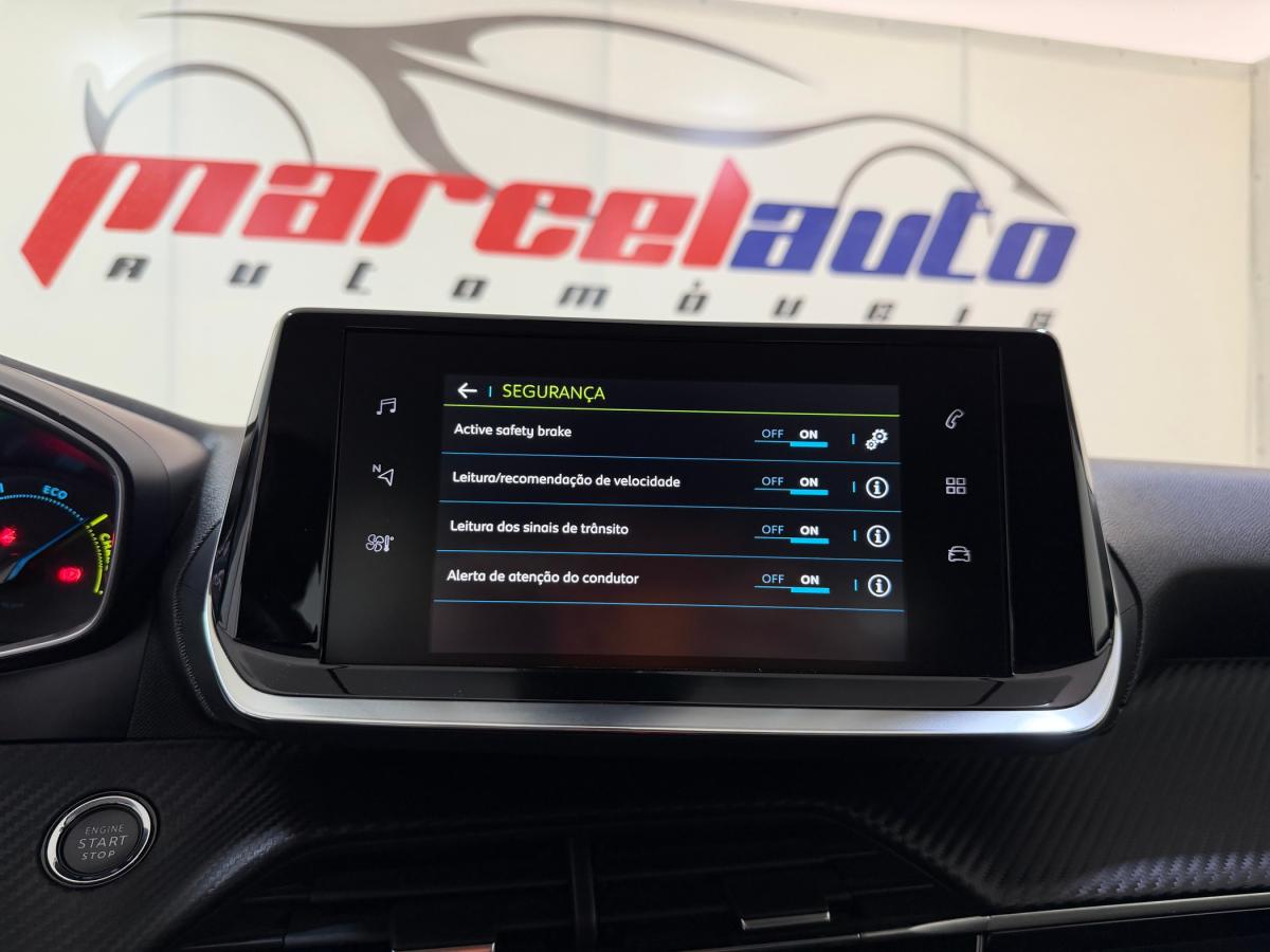 peugeot-208-2022-eletrico-500cc