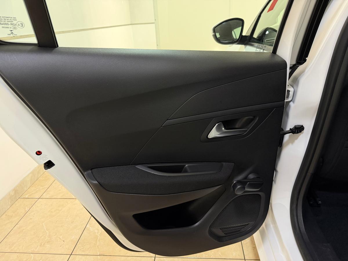 peugeot-208-2022-eletrico-500cc
