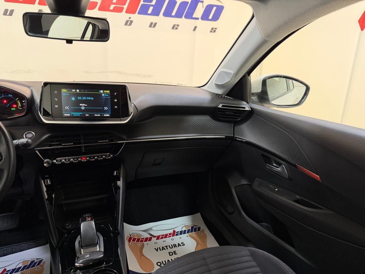 peugeot-208-2022-eletrico-500cc