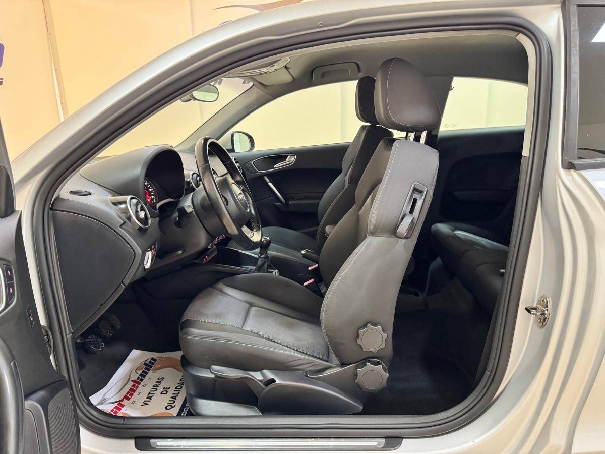 audi-a1-2010-diesel-1598cc