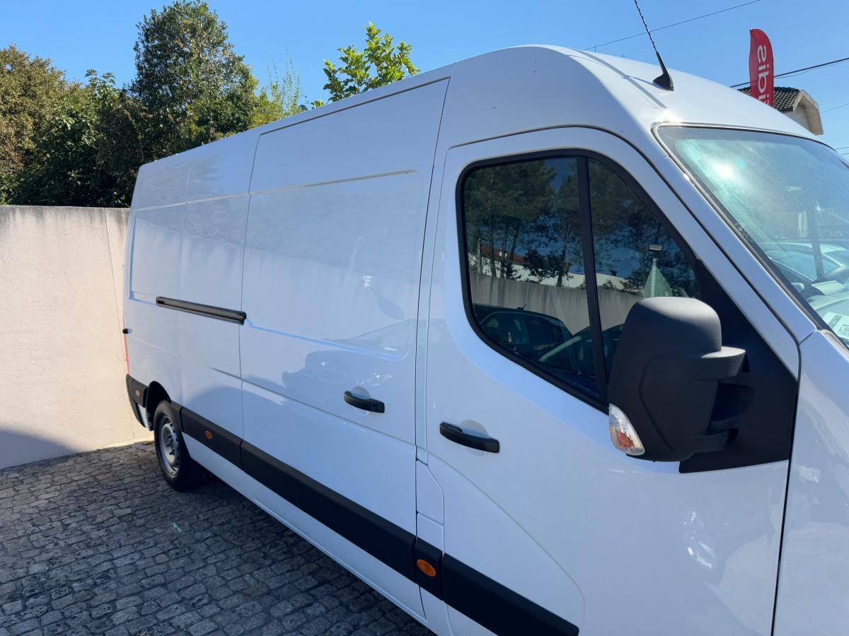 renault-master-2022-diesel-2299cc
