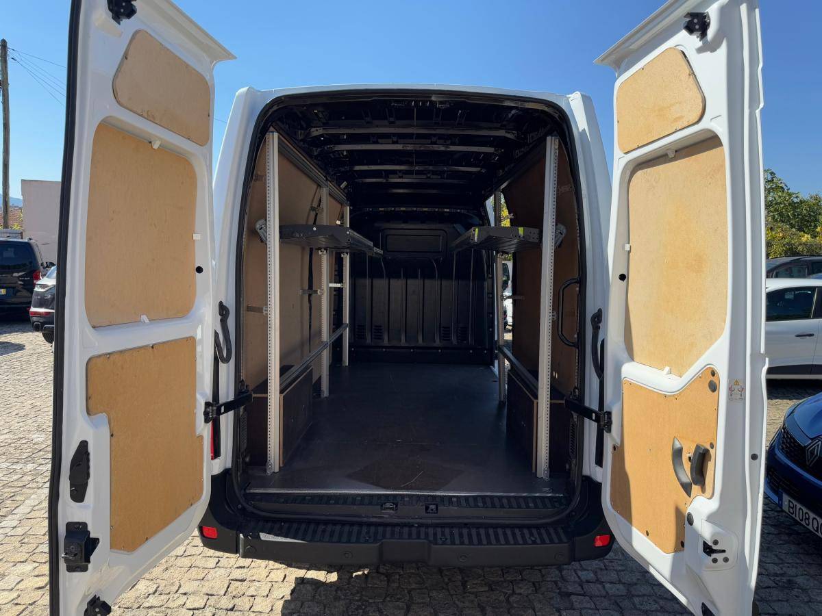 renault-master-2022-diesel-2299cc
