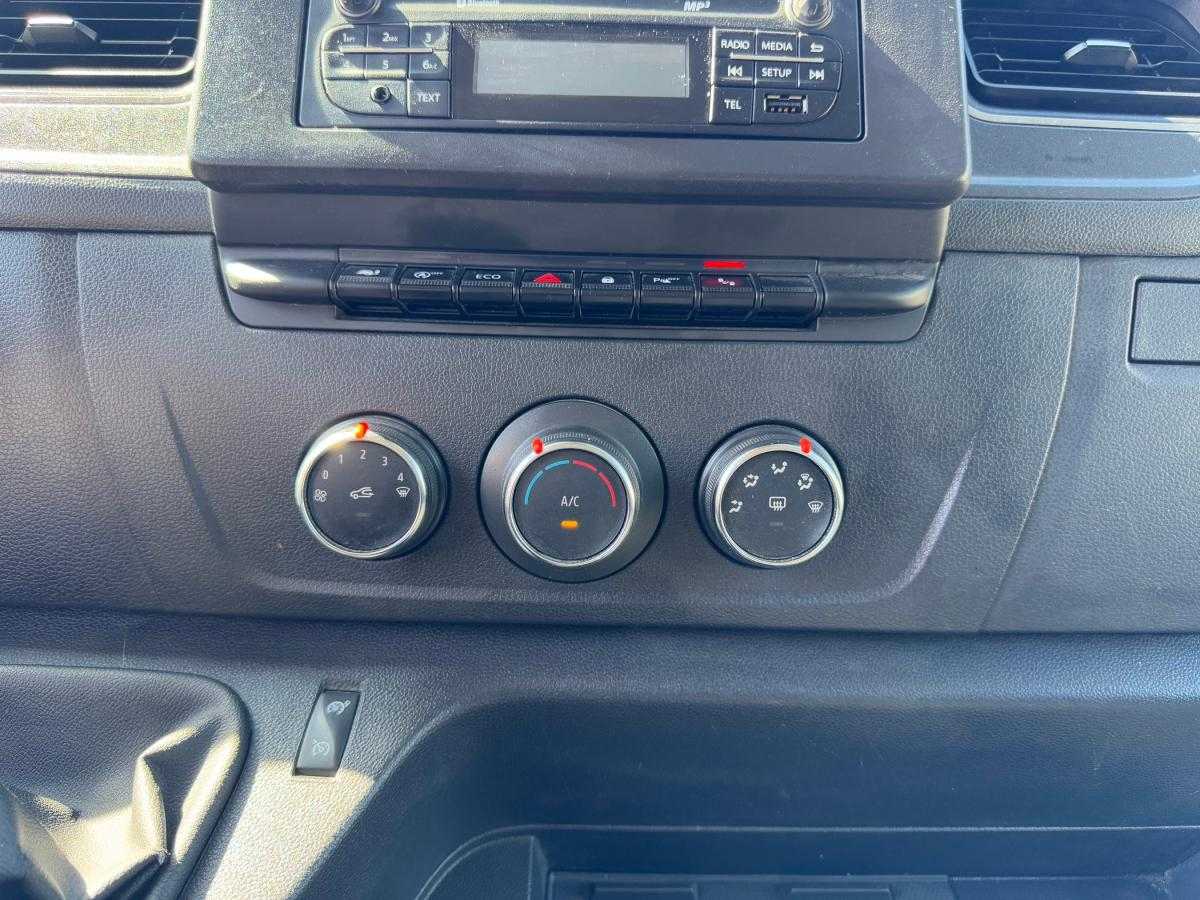 renault-master-2022-diesel-2299cc