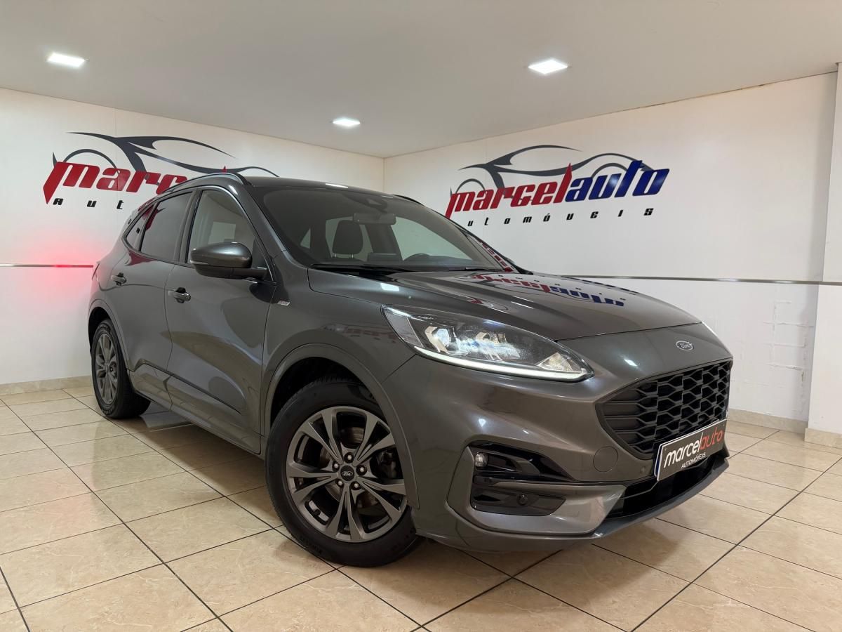 ford-kuga-2022-gasolina-1499cc