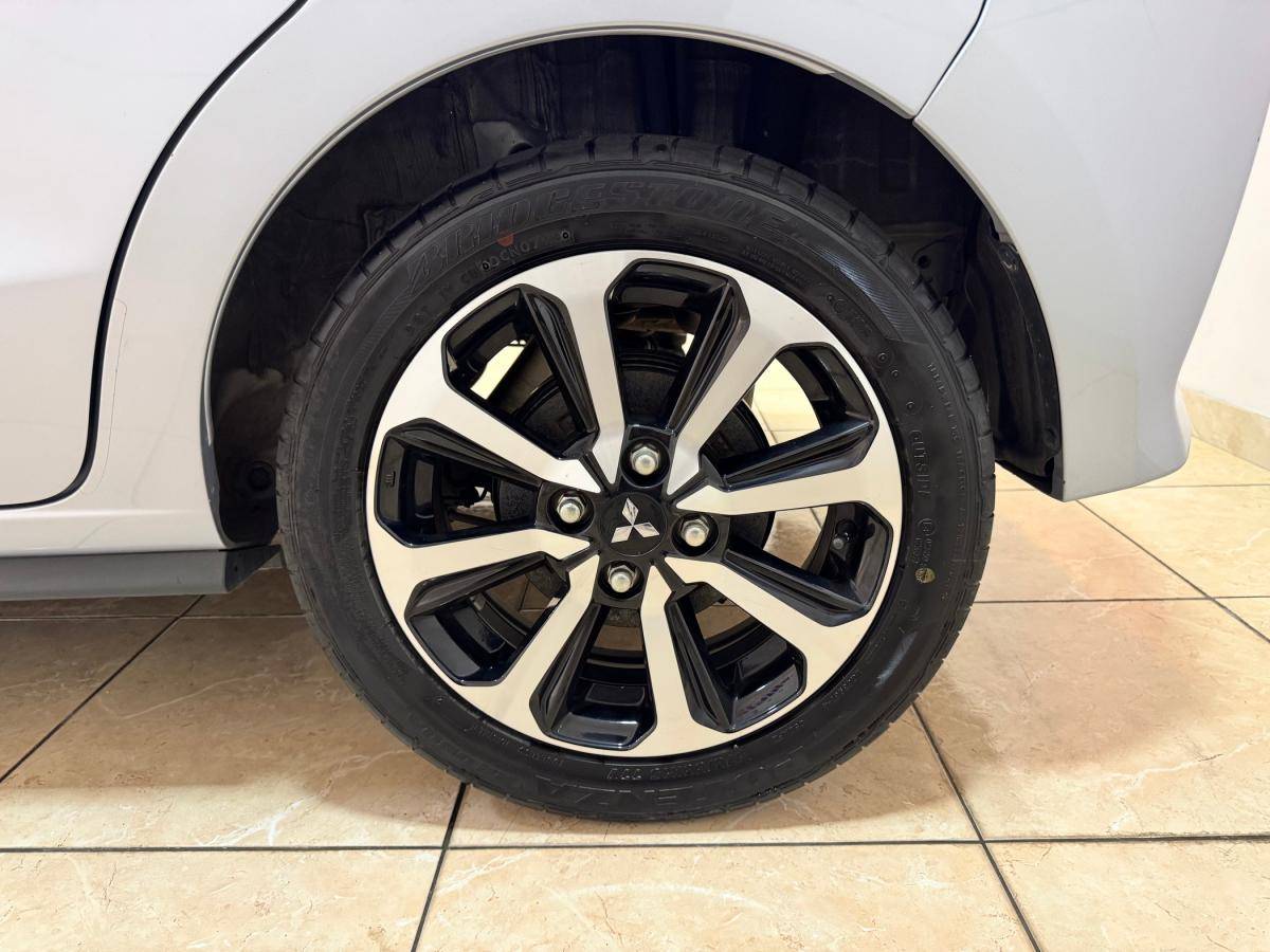 mitsubishi-space-star-2023-gasolina-1193cc