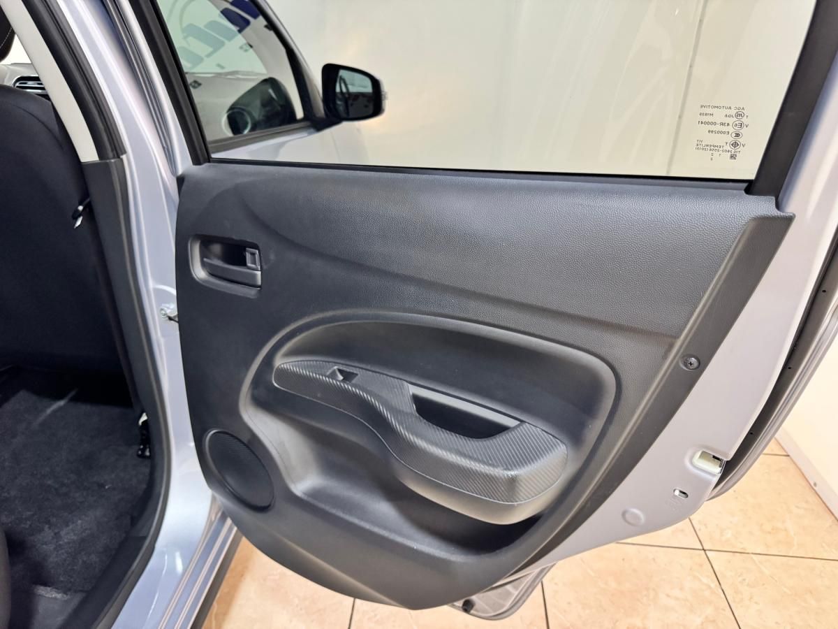 mitsubishi-space-star-2023-gasolina-1193cc