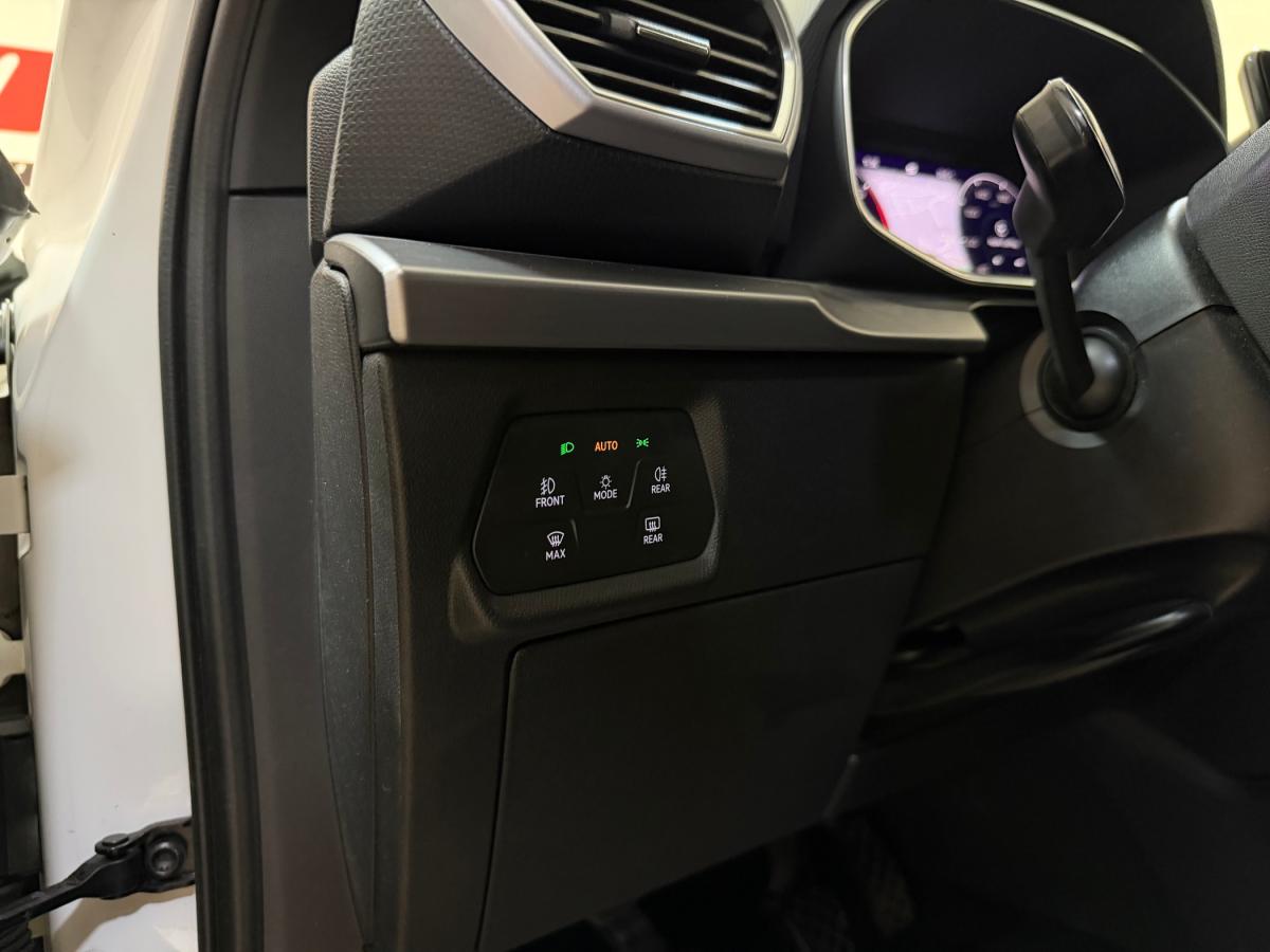 seat-leon-2023-diesel-1968cc