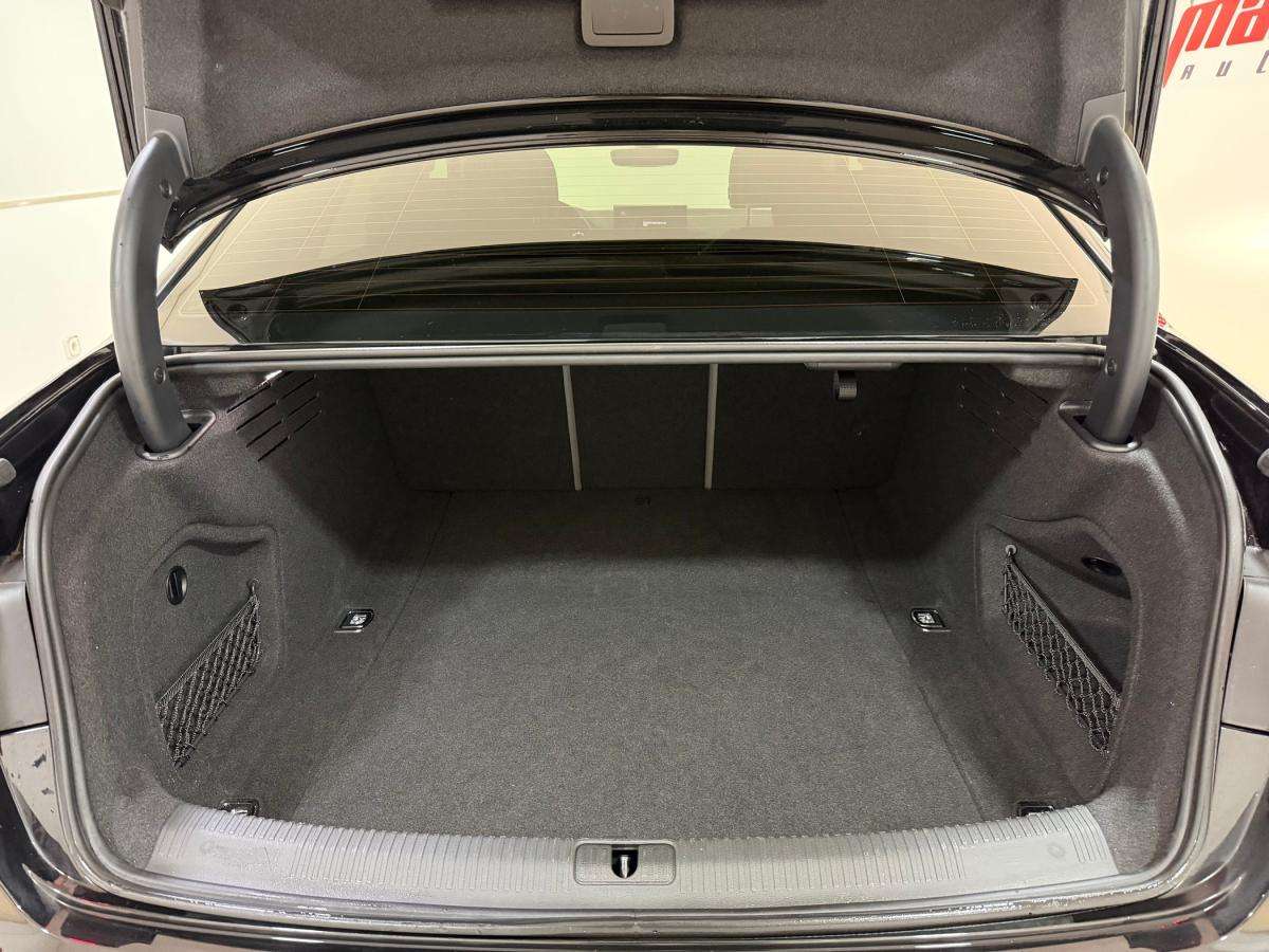 audi-a4-2022-diesel-1968cc