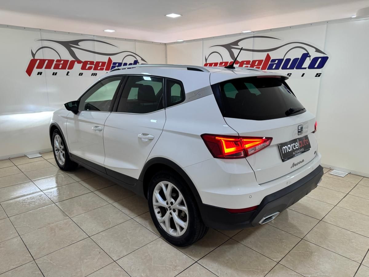 seat-arona-2023-gasolina-999cc