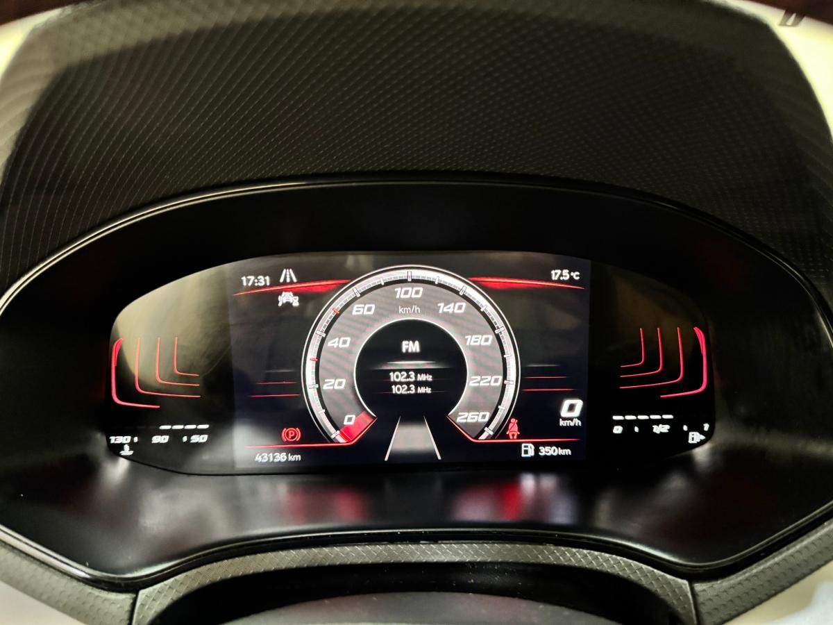seat-arona-2023-gasolina-999cc