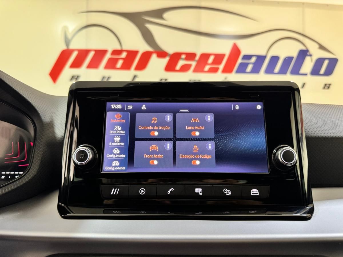 seat-arona-2023-gasolina-999cc