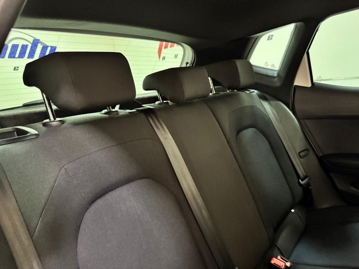 seat-arona-2023-gasolina-999cc